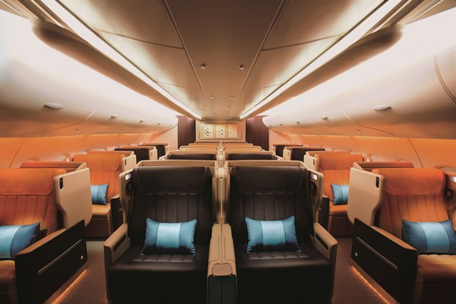 Diese Business Class ist "goldwert". Bequeme Sitze und viel Beinfreiheit bieten Wohlfühlgarantie. Foto: Singapore Airlines